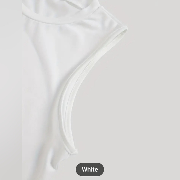 Barbie tshirt - Picture 3 of 3